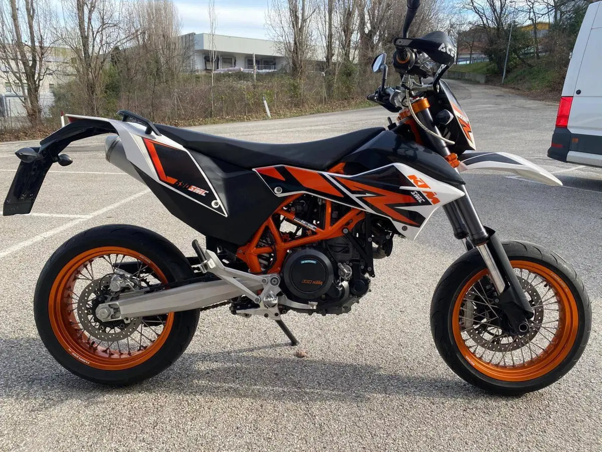 KTM 690 SMC R (2012 -17)