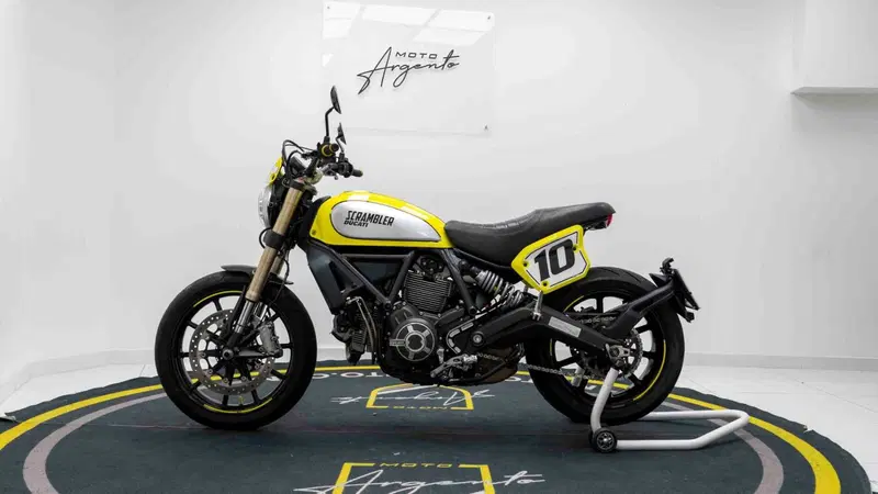 Ducati Scrambler 800 Flat Track Pro (2016 - 17) (6)