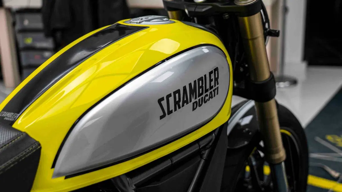 Ducati Scrambler 800 Flat Track Pro (2016 - 17) (11)