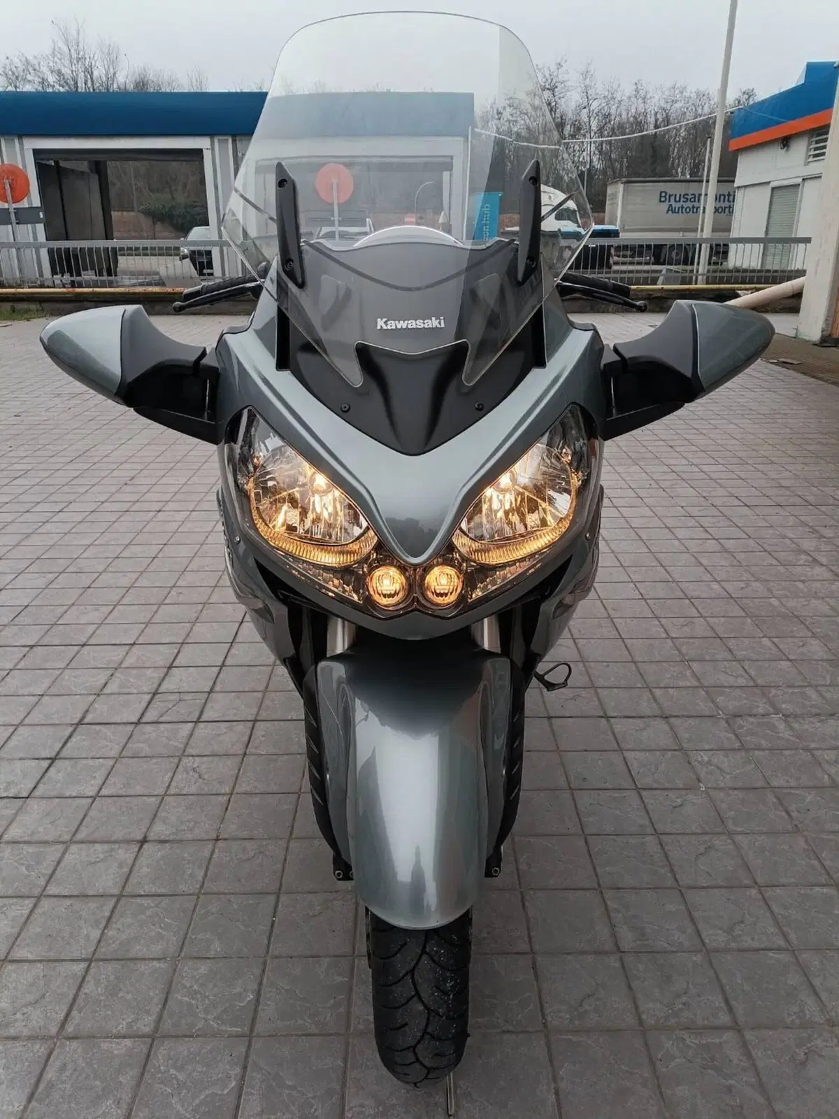 Kawasaki GTR 1400 (2007 - 09) (7)