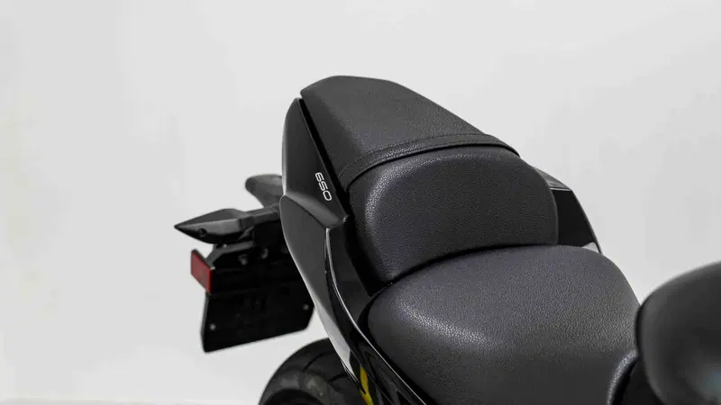 Kawasaki Z 650 (2017 - 19) (10)