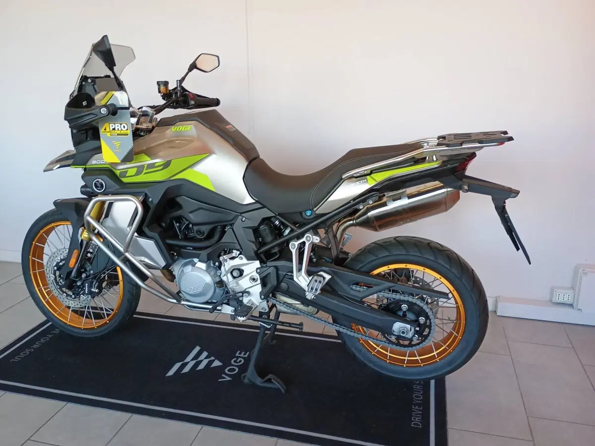 Voge Valico 900DSX (2024 - 26) (3)