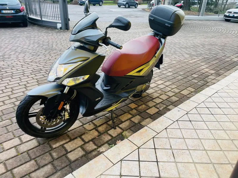 Kymco Agility 125 R16 + (2017 - 20) (3)