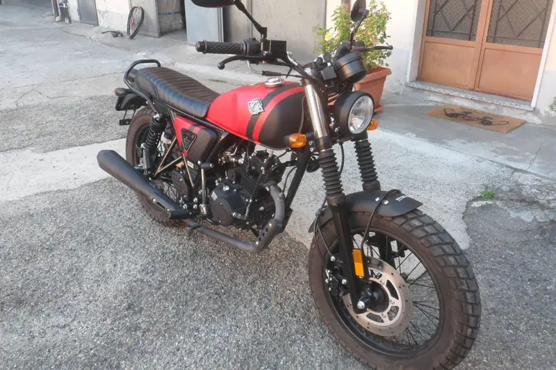 Archive Motorcycle AM 84 50 Scrambler (2022 - 24) (2)