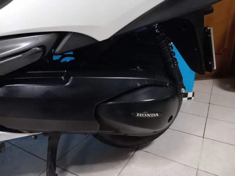 Honda SW-T 400 (2009 - 16) (13)
