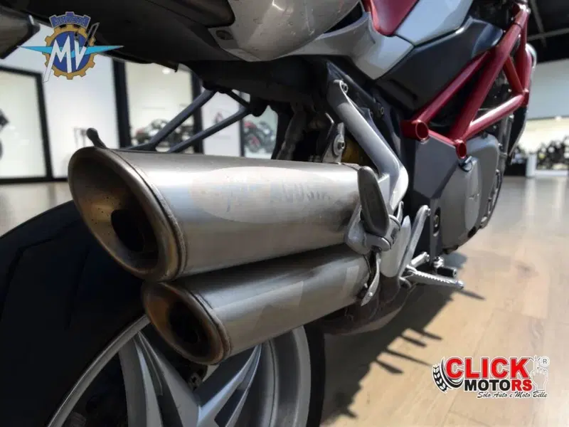 MV Agusta Brutale 750 S (2002 - 06) (12)