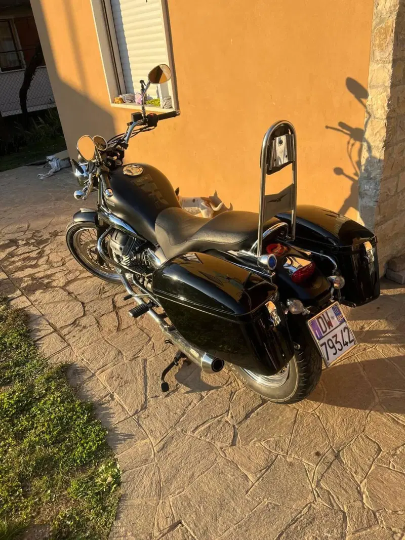 Moto Guzzi Nevada 750 Aquila Nera (2009 - 16) (6)