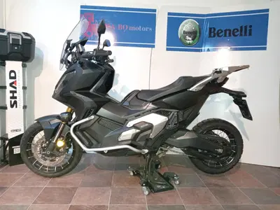 Honda X-ADV 750 DCT Adventure (2021 - 24) usata