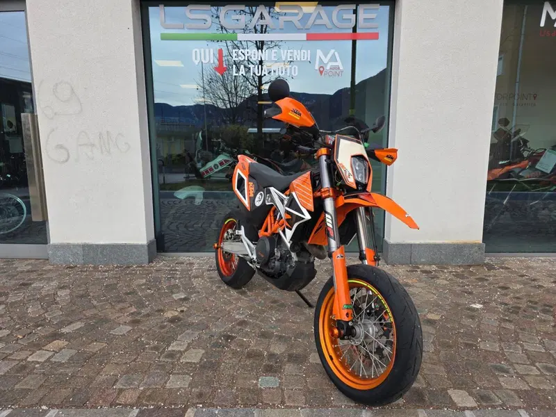 KTM 690 SMC (2008- 11) (3)