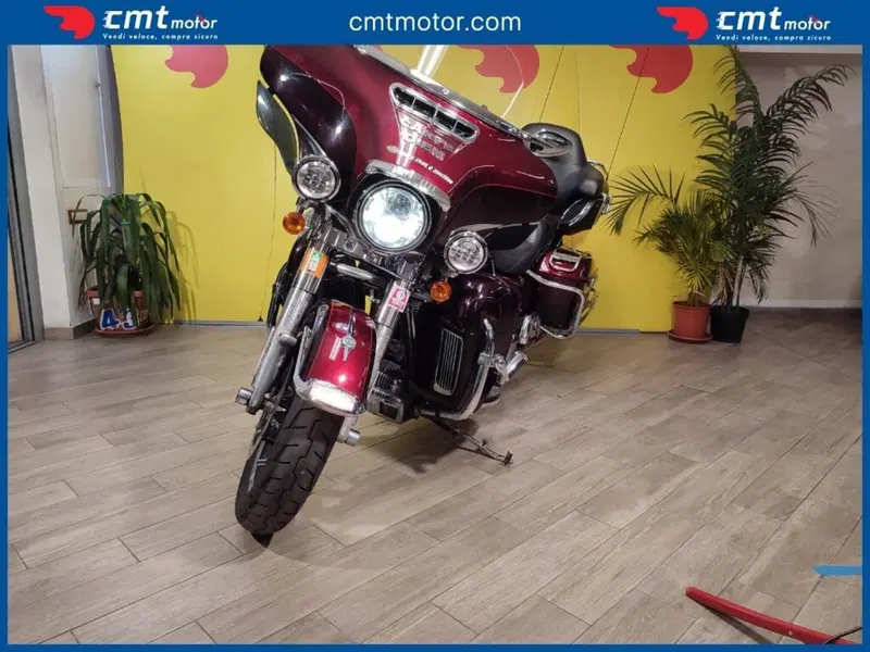 Harley-Davidson 1690 Electra Glide Ultra Limited (2014 - 15) - FLHTK (2)