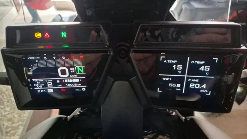 Yamaha Tracer 9 GT (2021 - 24) (3)