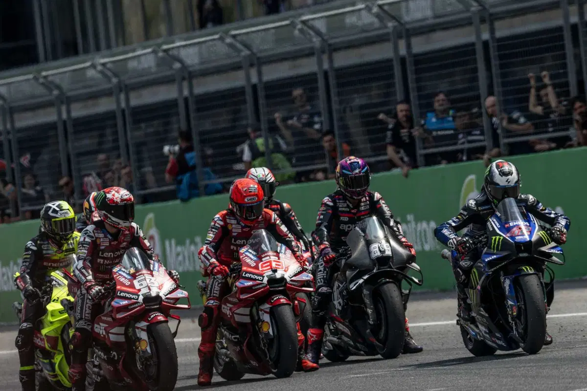 Foto del 2° e ultimo giorno di test a Buriram (2)