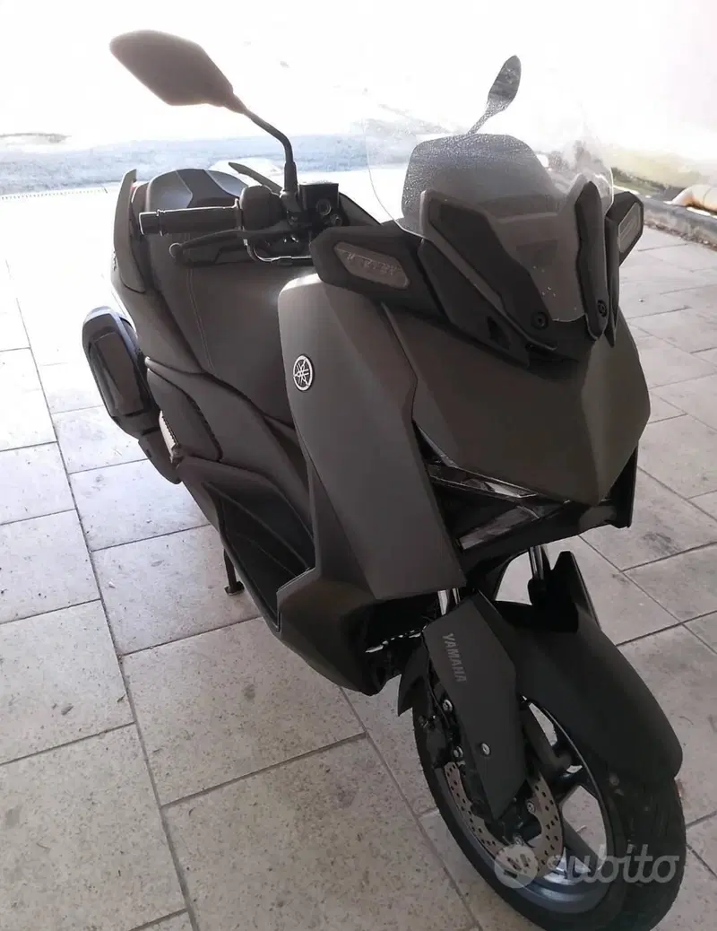 Yamaha X-Max 300 (2025 - 26)