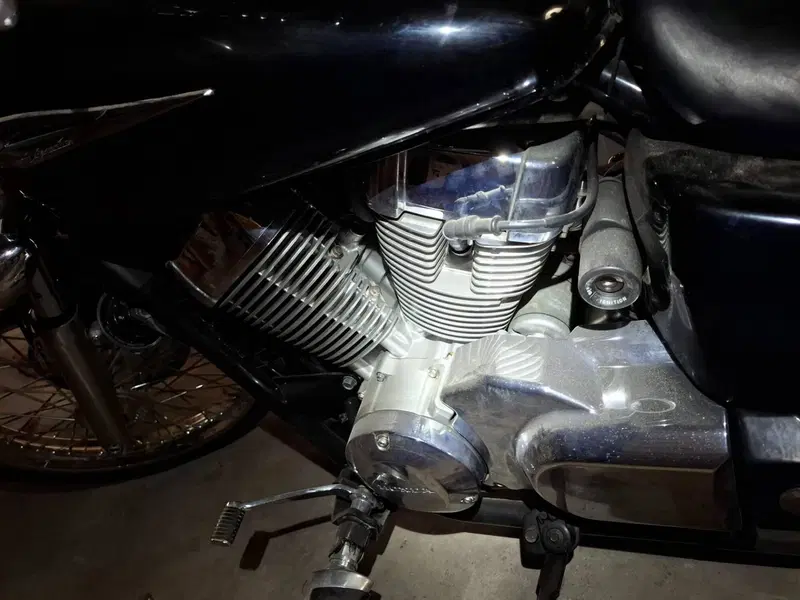 Honda VT 750 Shadow Spirit (5)