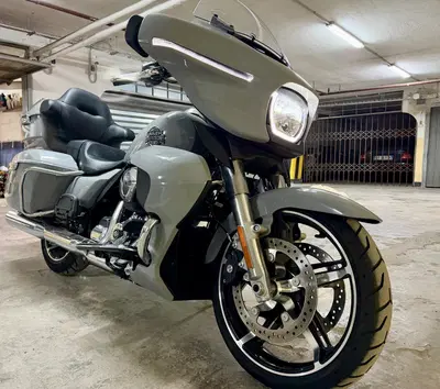 Harley-Davidson Street Glide Ultra (2025) usata