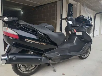 Suzuki Burgman AN 650 Executive ABS (2006 - 12) usata