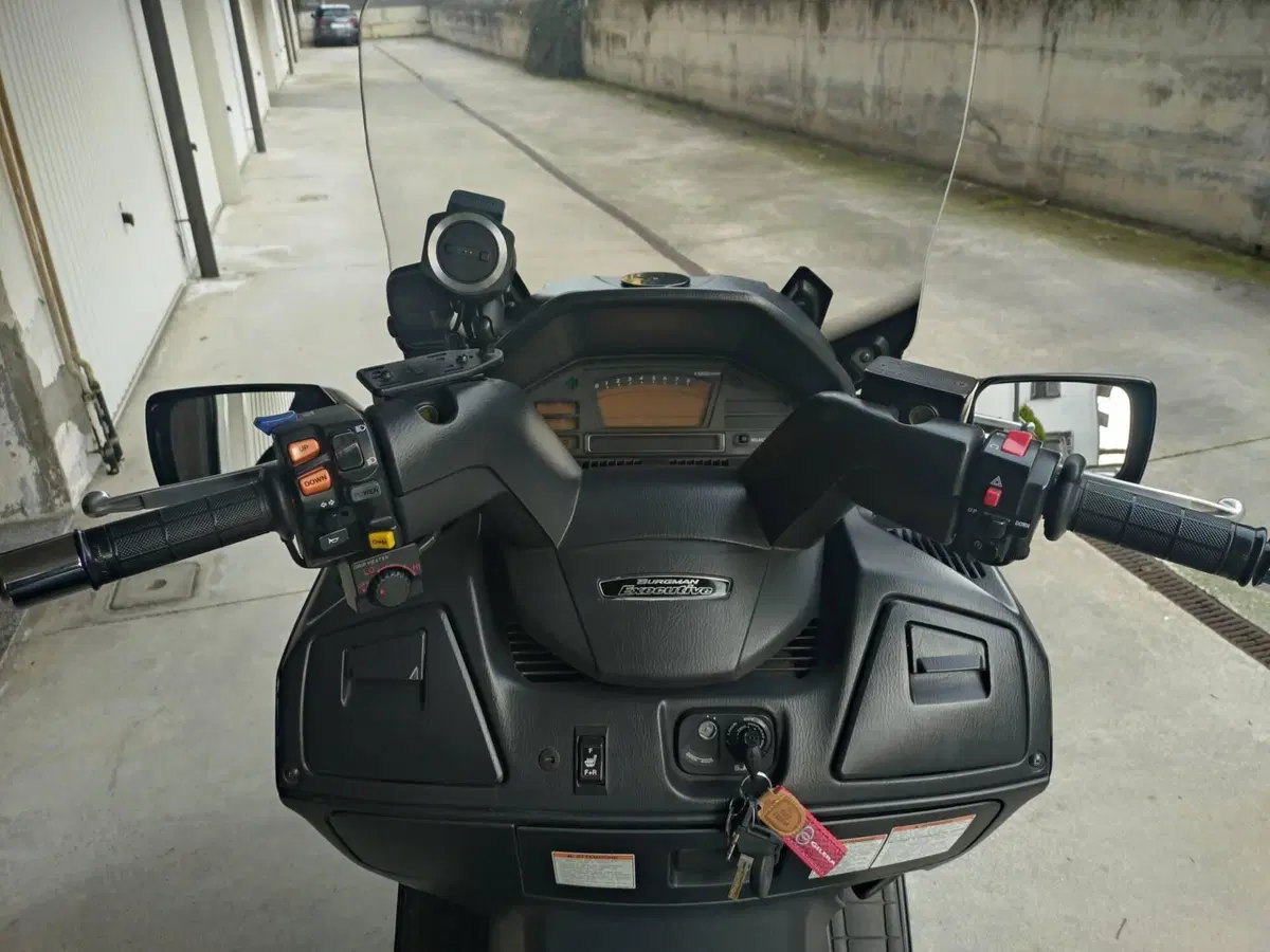 Suzuki Burgman AN 650 Executive ABS (2006 - 12) (5)