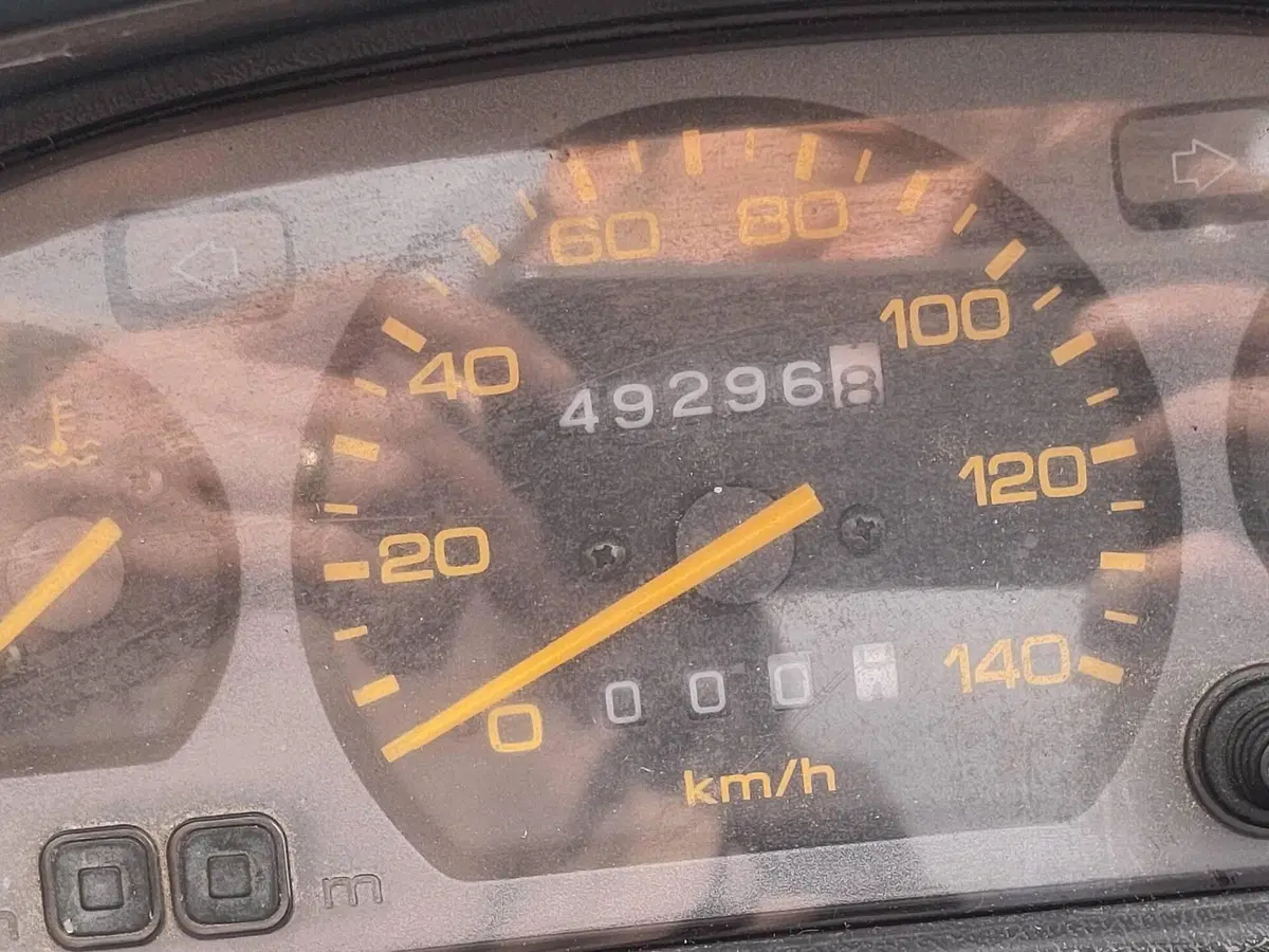 Yamaha Majesty 250 DX (1998 - 02) (5)