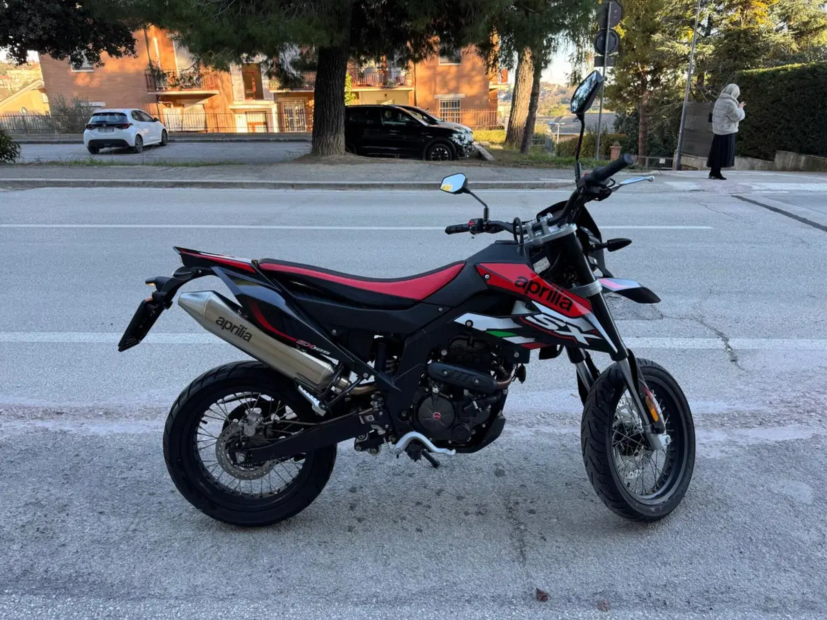 Aprilia SX 125 (2021 - 24) (4)