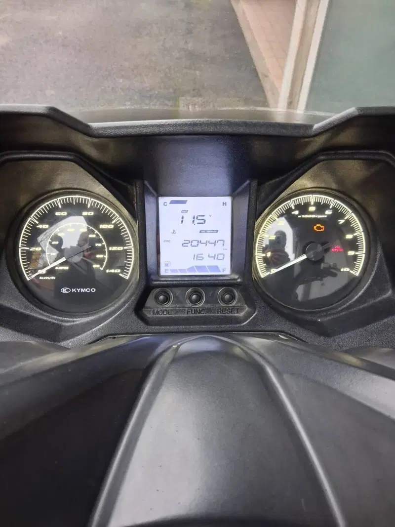 Kymco X-Town 125i CBS (2016 - 20) (6)