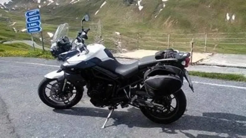 Triumph Tiger 800 ABS (2010 - 14) (2)