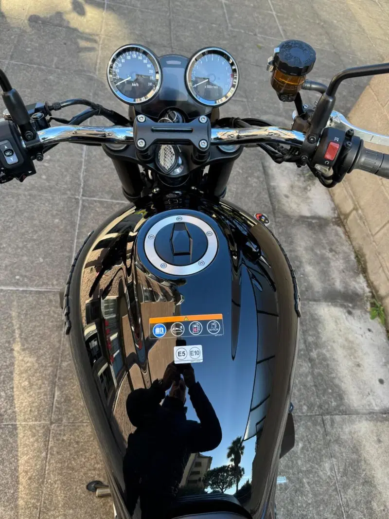 Kawasaki Z 900 RS (2022 - 25) (11)