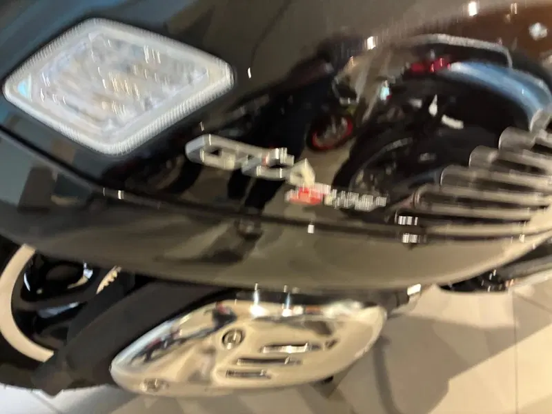 Vespa GTS 310 (2025 - 26) (4)