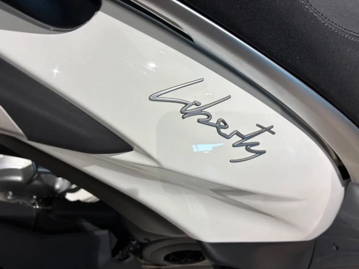 Piaggio Liberty 125 (2025 - 26) (3)