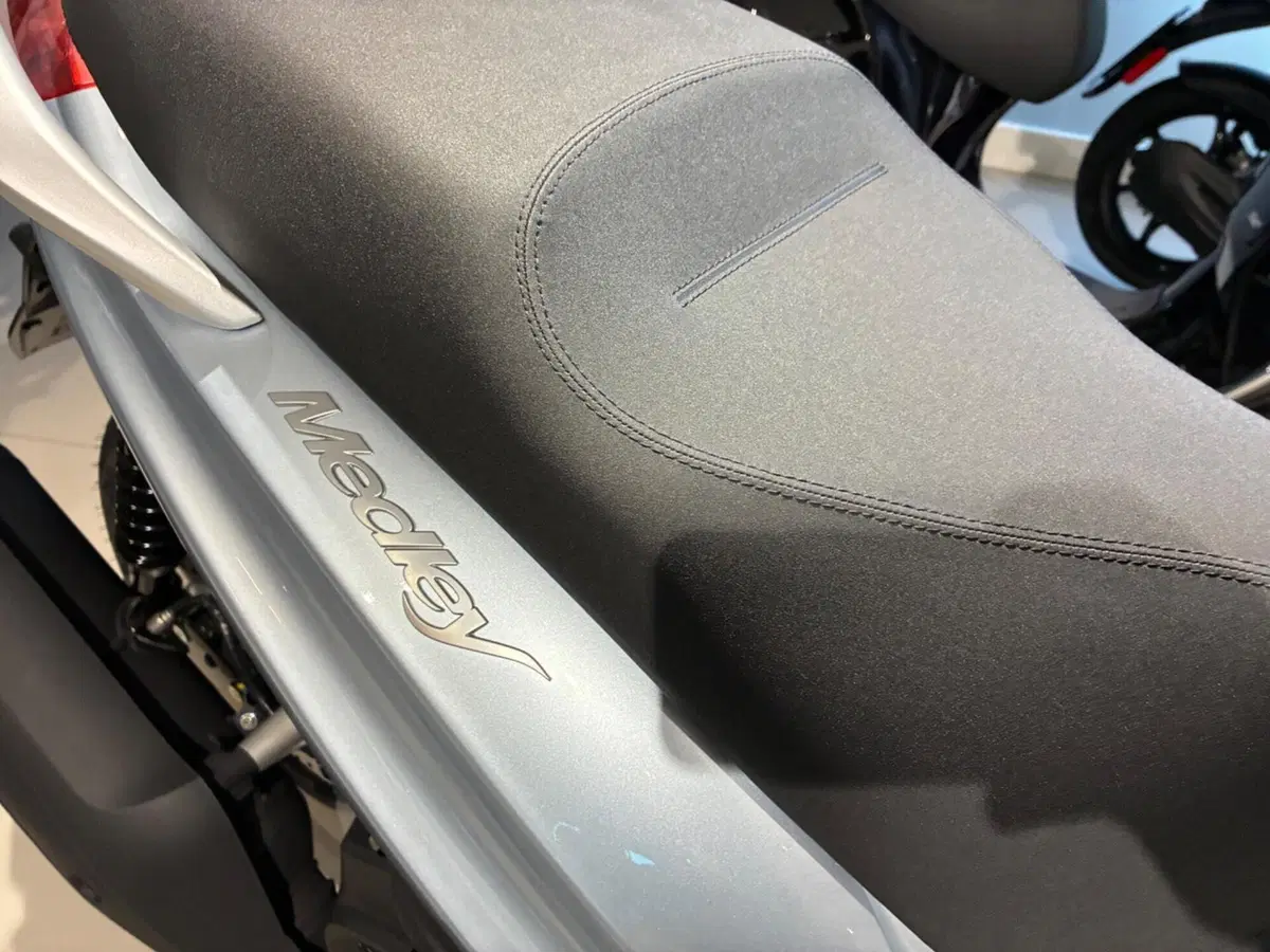 Piaggio Medley 125 (2025 - 26) (4)