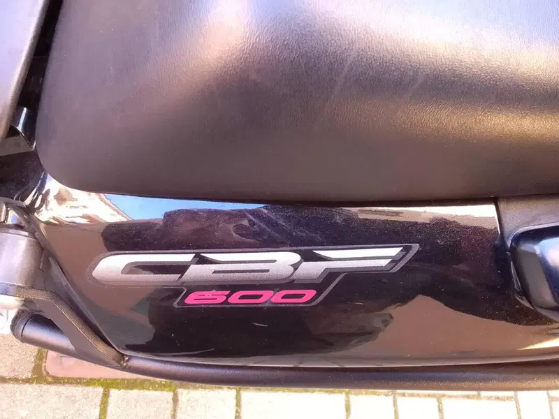 Honda CBF 600 N (2005- 11) (4)