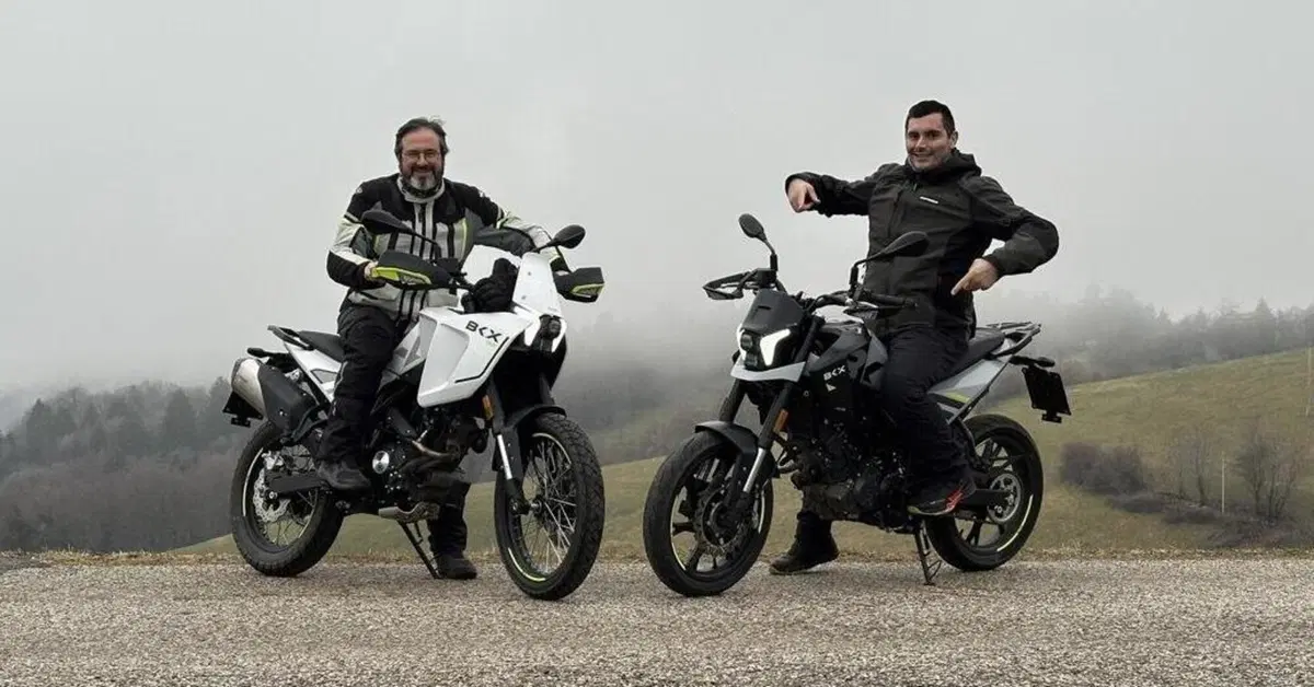 Benelli BKX 125 e BKX 125 S: due piccole per sentirsi grandi [VIDEO]