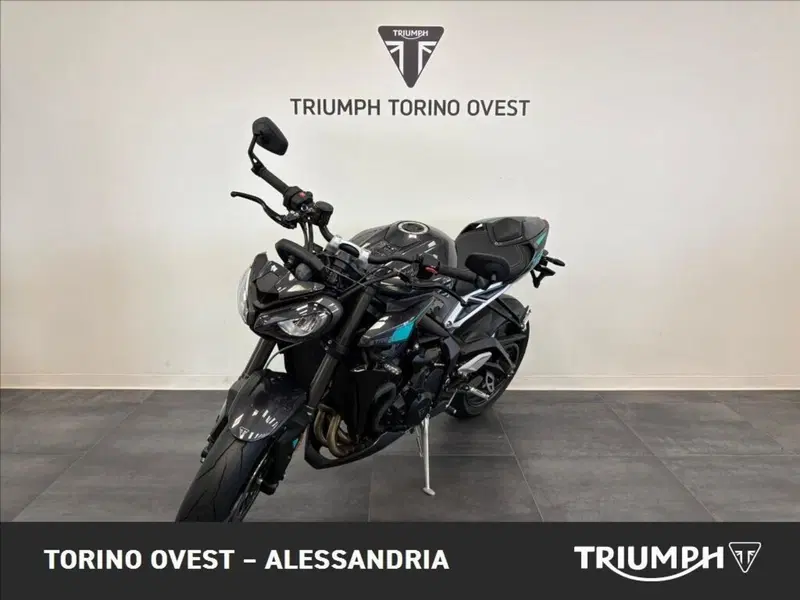 Triumph Street Triple 765 RS (2023 - 26) (2)