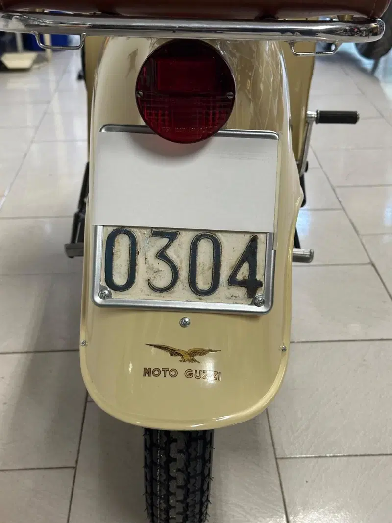Moto Guzzi Galletto 192cc. (5)