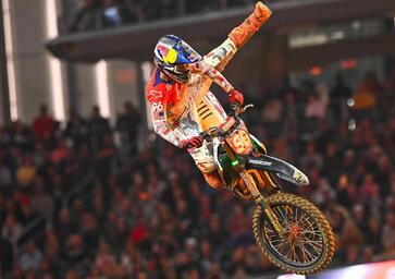 DopoGP SX & MX: Lawrence vince finalmente ad Arlington: analisi, Febvre infortunato e il futuro del Motocross [VIDEO]