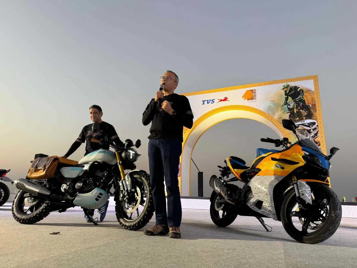 Rann of Kutch: il deserto salato indiano celebrato da TVS (6)