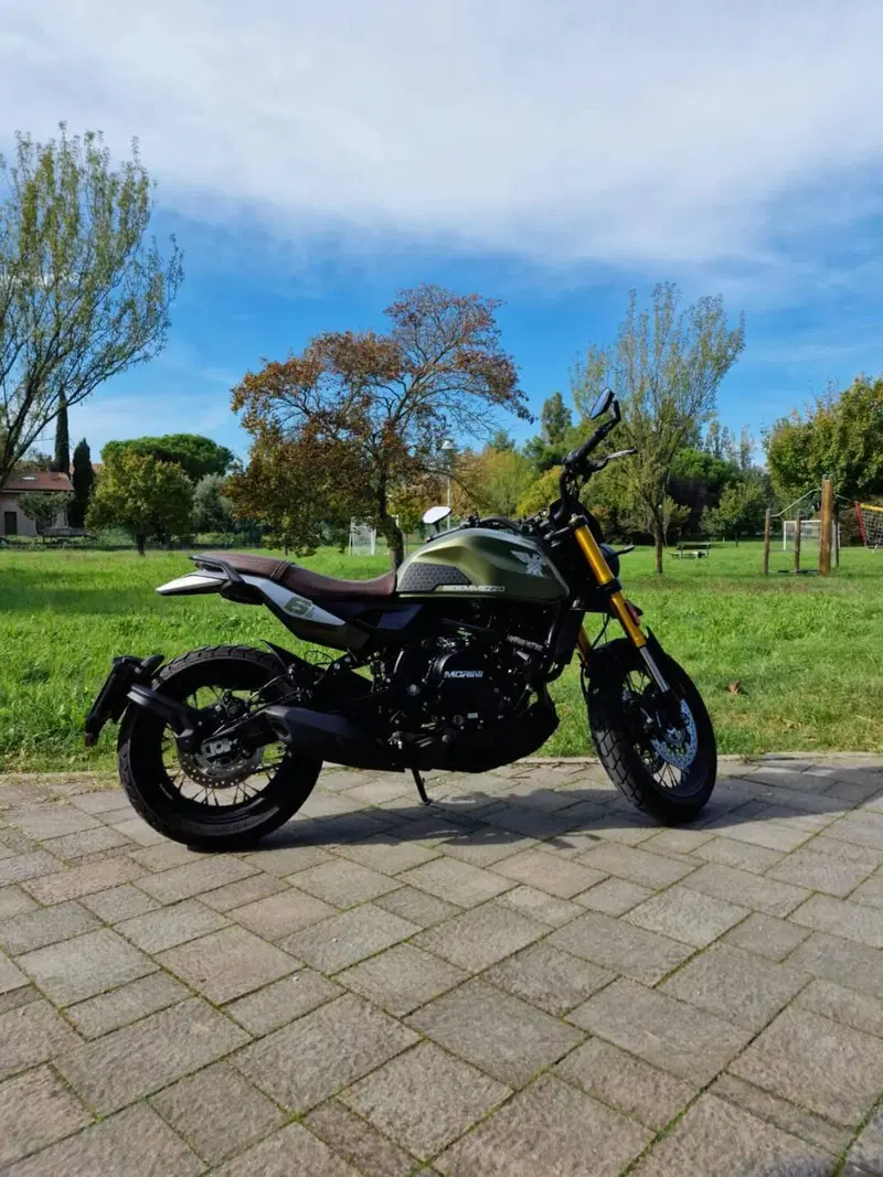 Moto Morini SEIEMMEZZO SCR (2022 - 26) (2)