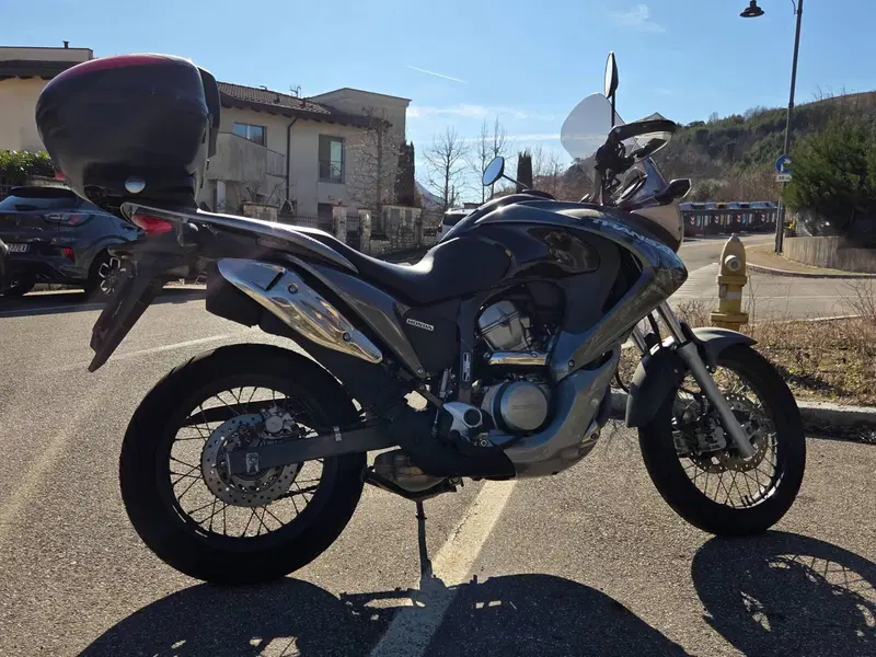 Honda Transalp XL 700 V (2007 - 2013) (6)