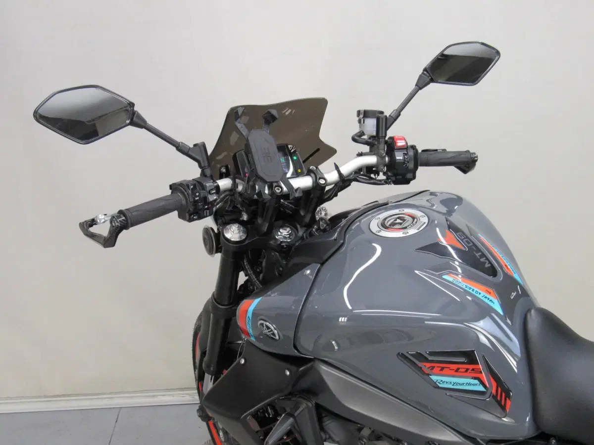 Yamaha MT-09 (2021 - 23) (18)