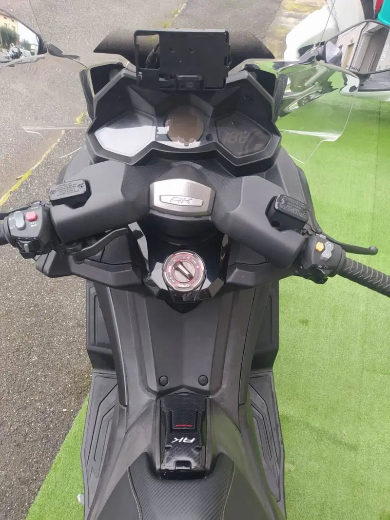 Kymco AK 550 ETS (2021 - 26) (8)