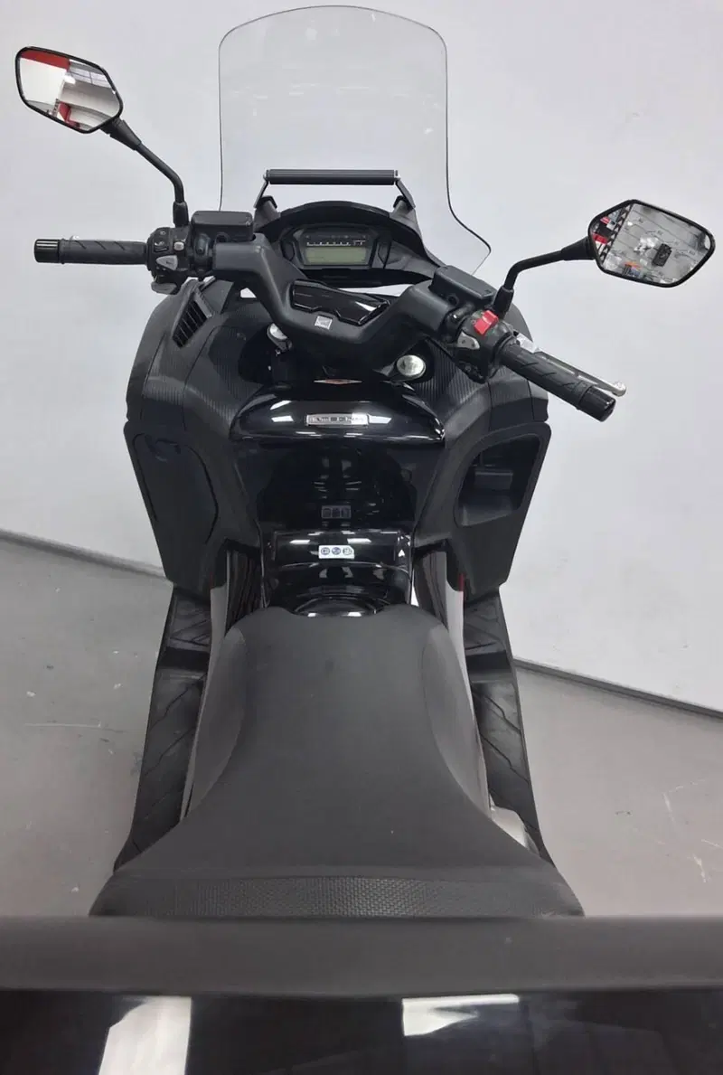 Honda Integra 750 DCT ABS (2014 - 15) (4)