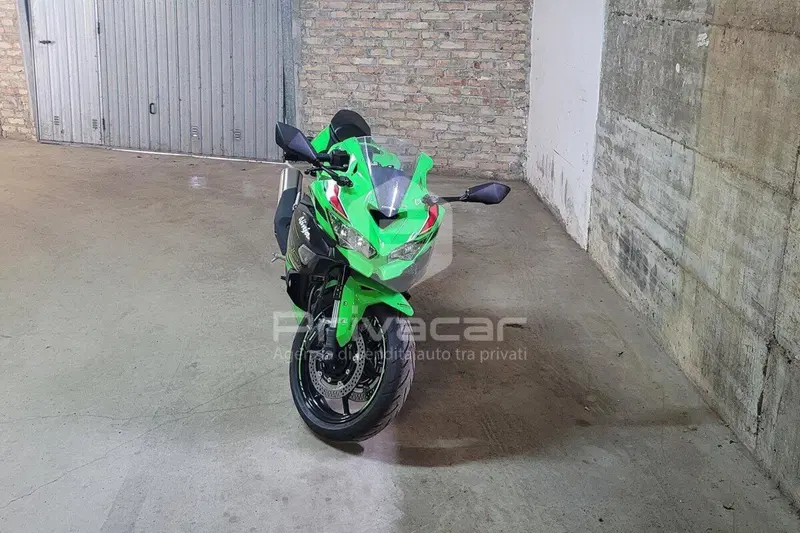 Kawasaki Ninja ZX-4RR (2024 - 26) (2)