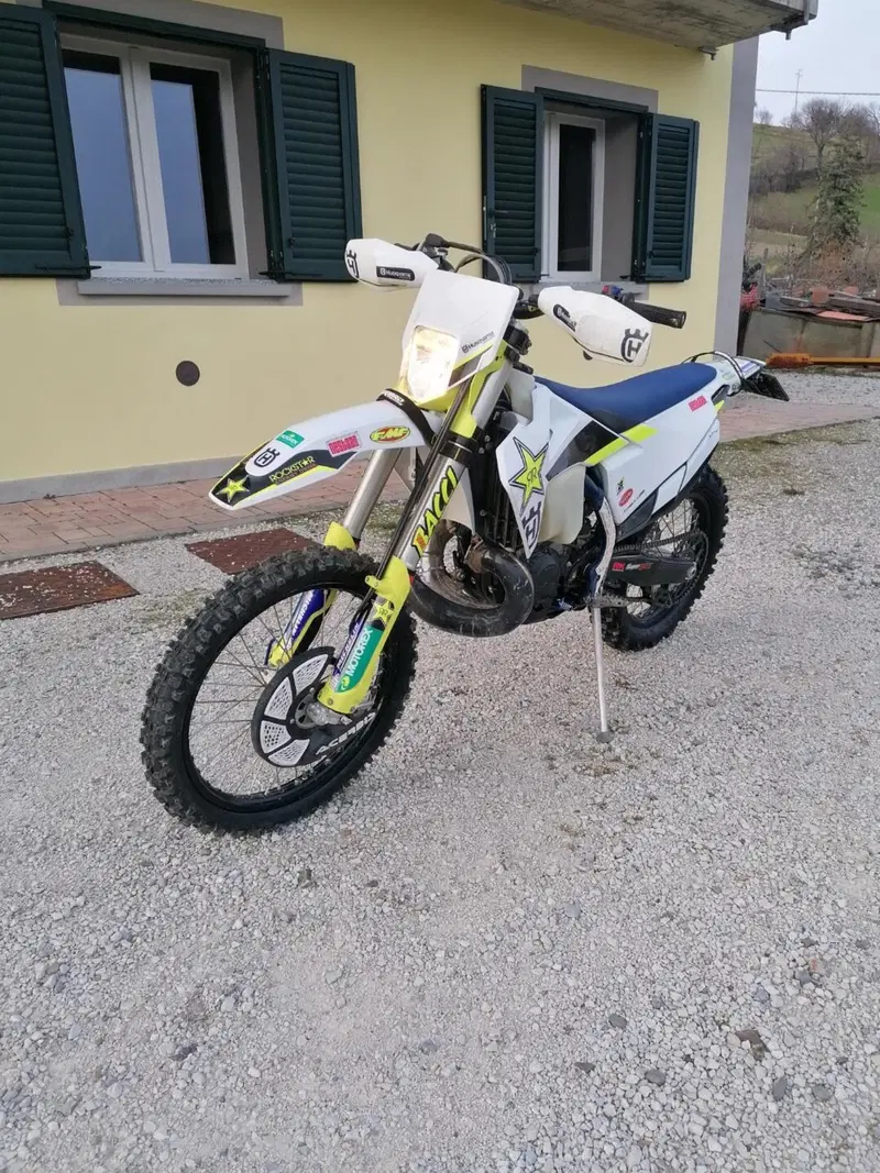 Husqvarna TE 300i Jarvis Edition (2020) (3)