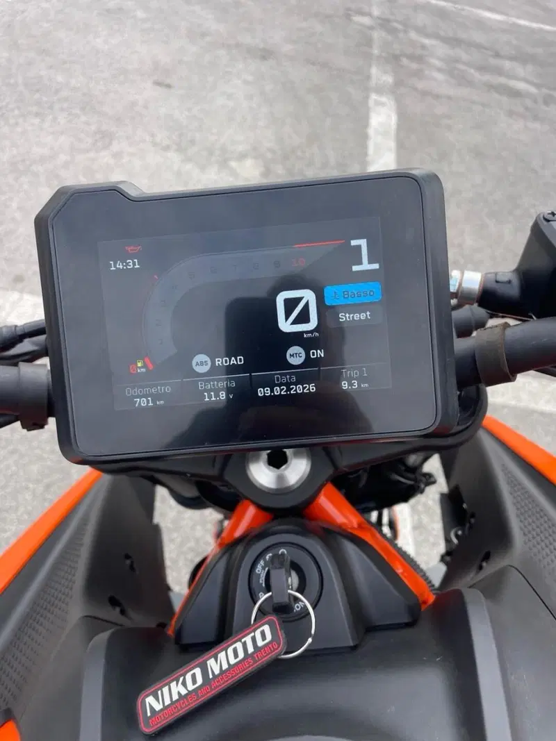 KTM 390 Duke (2024 - 25) (4)