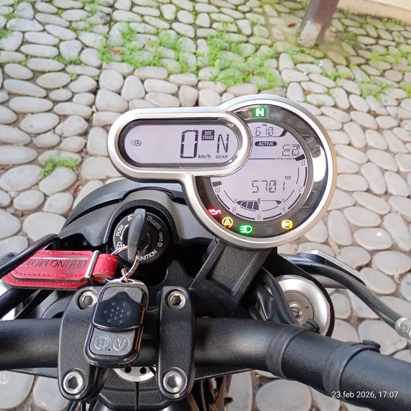 Ducati Scrambler 1100 Dark Pro (2020 - 24) (2)