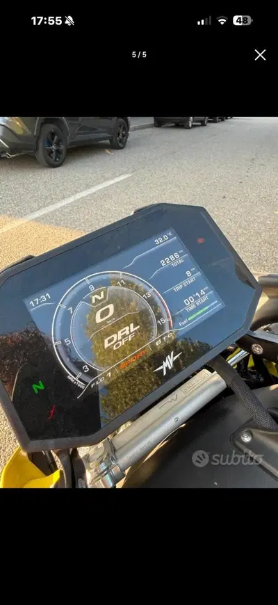 MV Agusta Brutale 1000 RS (2022 - 26) usata