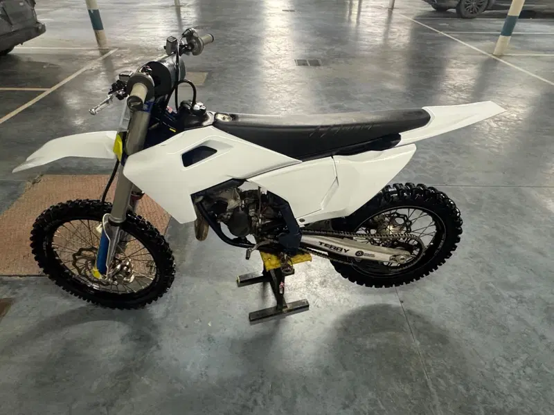 Husqvarna TC 85 19"/16" (2025 - 26) (5)