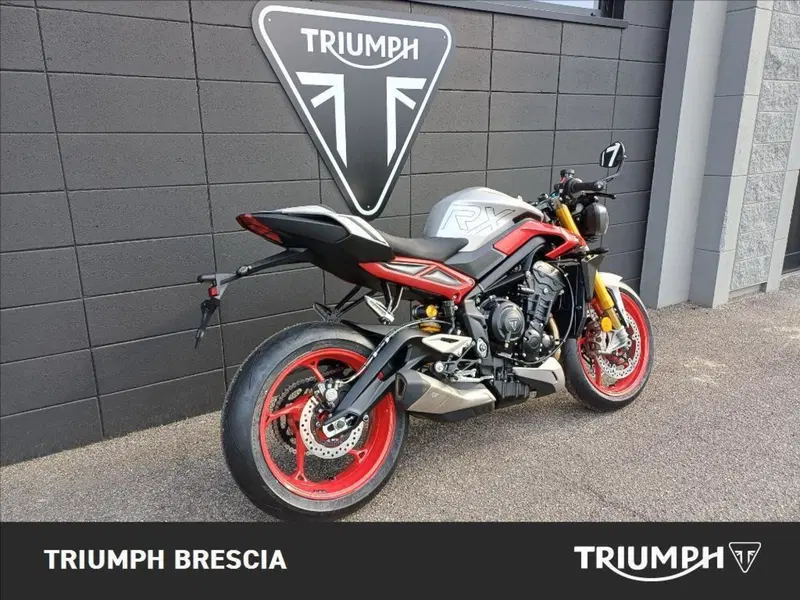 Triumph Street Triple 765 RX (2026) (3)