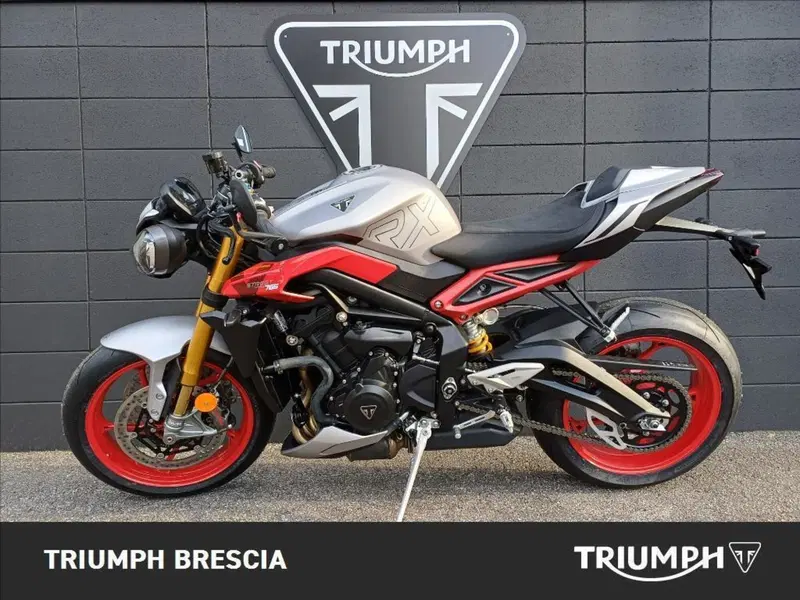 Triumph Street Triple 765 RX (2026) (11)