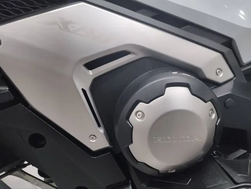 Honda X-ADV 750 DCT (2021 - 24) (5)