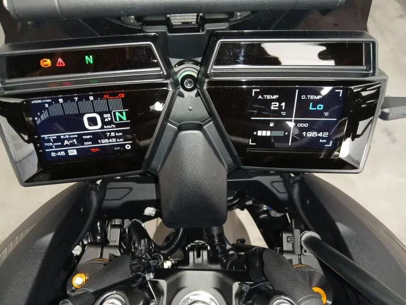 Yamaha Tracer 9 GT (2021 - 24) (5)